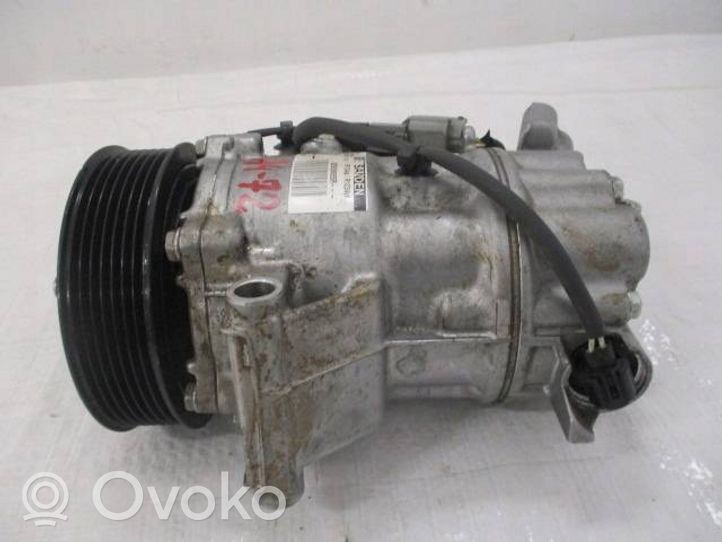 Renault Zoe Compressore aria condizionata (A/C) (pompa) 926008955R