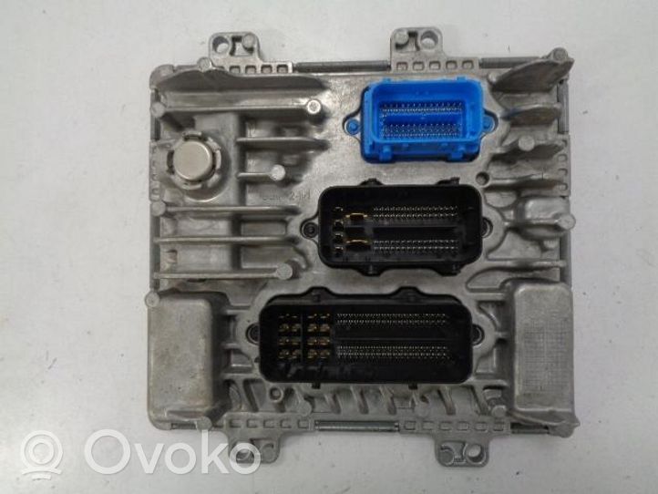 Opel Mokka X Unité de commande, module ECU de moteur 55509781 55501366