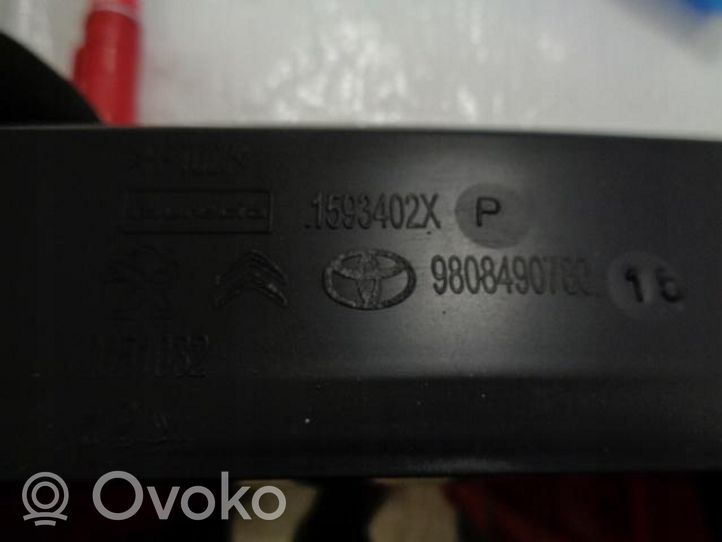 Opel Vivaro Pannello di supporto del radiatore 9808490780