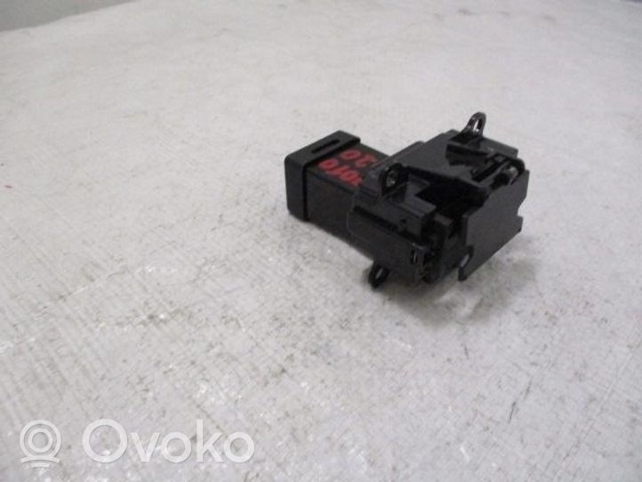 Citroen C4 Grand Picasso Lecteur de carte 9800630080