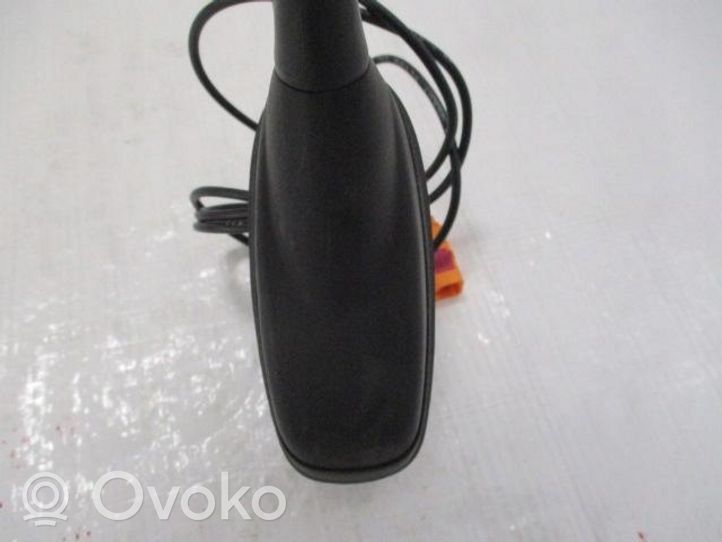 Citroen C3 Radion antenni 