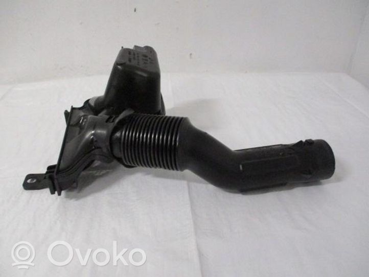 Peugeot 307 Conduit d'air (cabine) 9824251780