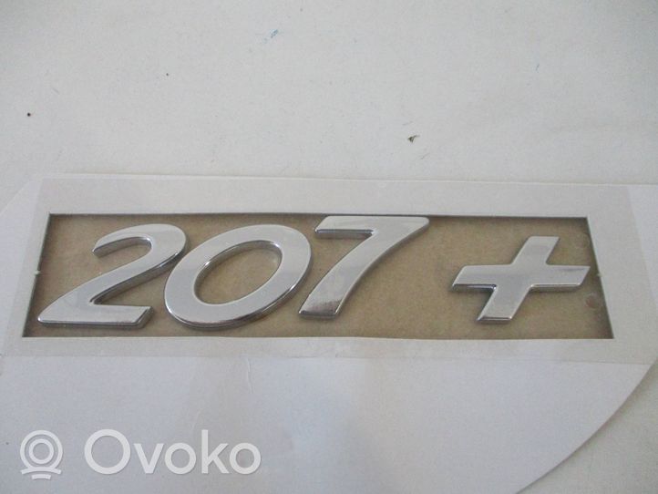 Peugeot 207 Ražotāja plāksnīte / modeļa burti 9805808580