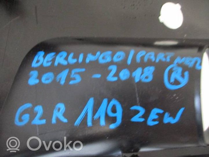 Citroen Berlingo Front fog light trim/grill 9810965677