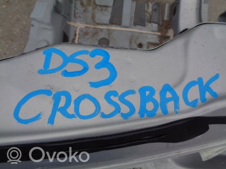 DS Automobiles 3 Crossback Ćwiartka przednia 