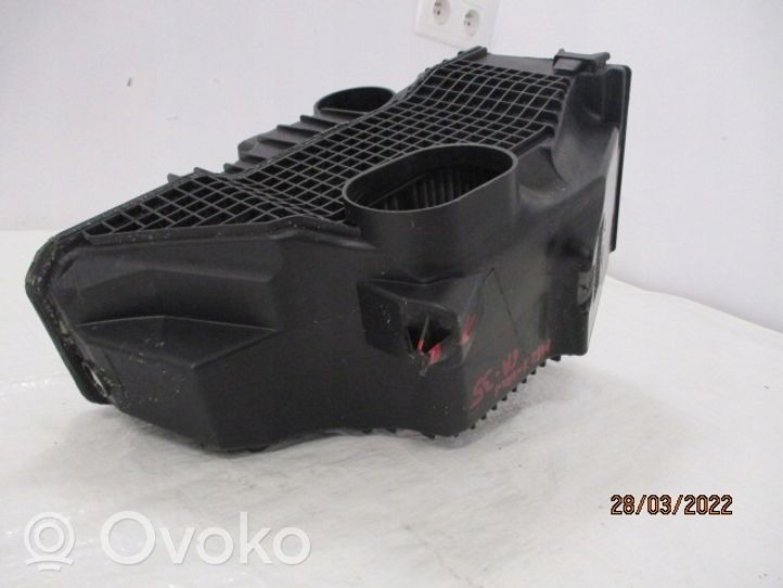 Renault Clio IV Air filter cleaner box bracket assembly 165001258RH