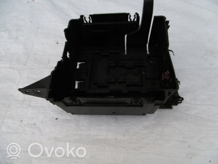 Citroen C3 Picasso Podstawa / Obudowa akumulatora 9686203780