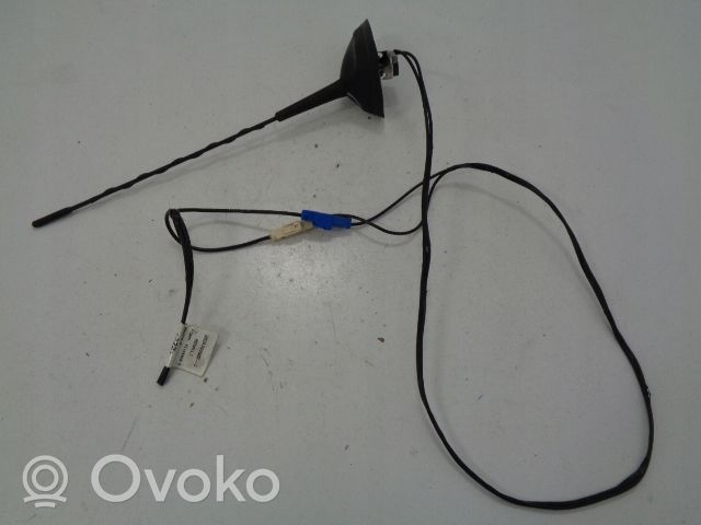 Renault Clio IV Antena radiowa 