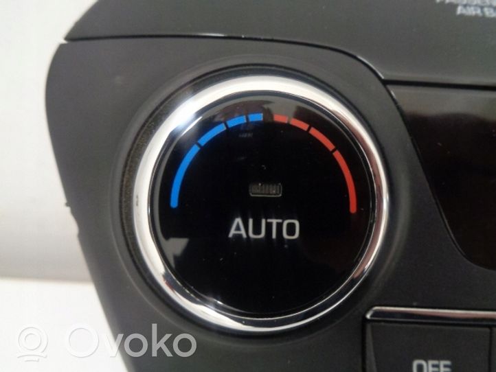Hyundai Tucson LM Panel klimatyzacji 97250D7210