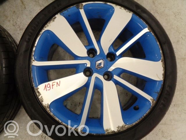 Renault Clio 4 Felgen 17 Zoll Original rrr.lt