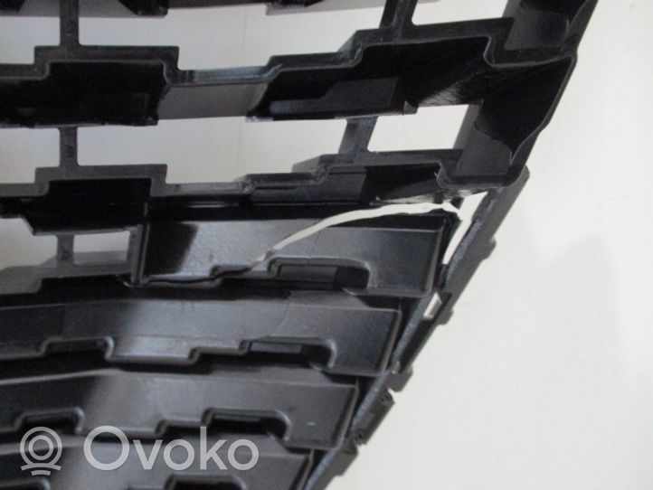 Peugeot 208 Maskownica / Grill / Atrapa górna chłodnicy 9823210080 98232100VD