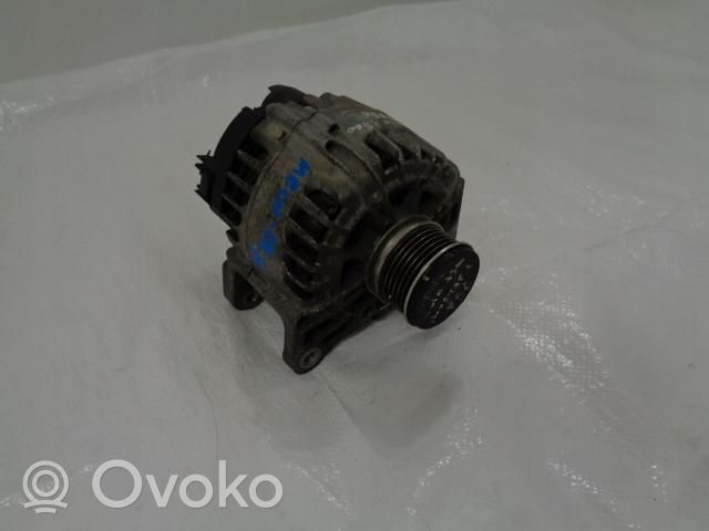 Renault Clio I Alternator 231001318R