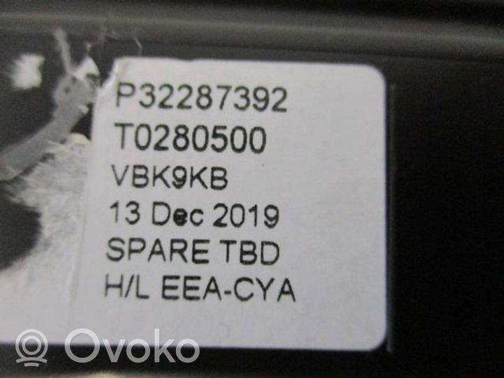 Volvo XC40 Tachimetro (quadro strumenti) P32287392