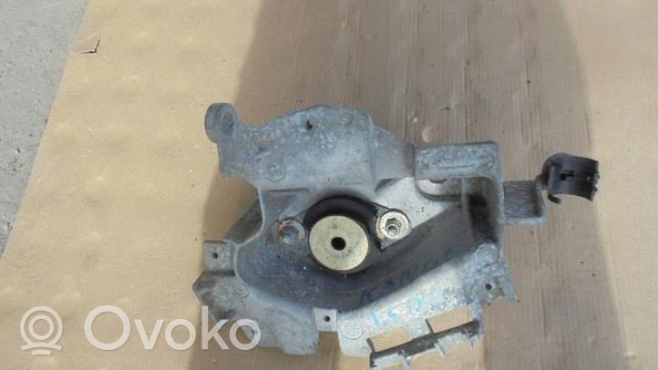 Renault Kangoo I Gearbox mounting bracket 430825