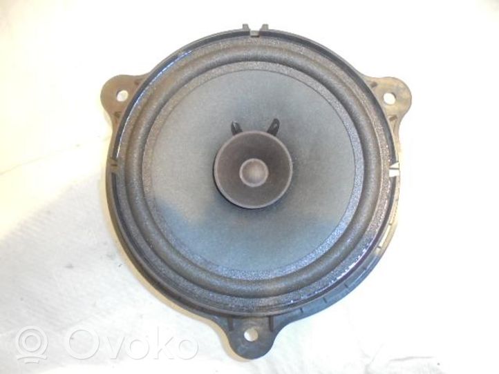 Renault Kadjar Front door speaker 