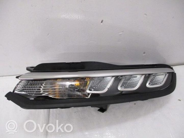 Citroen C3 Faro diurno con luce led 9833480680