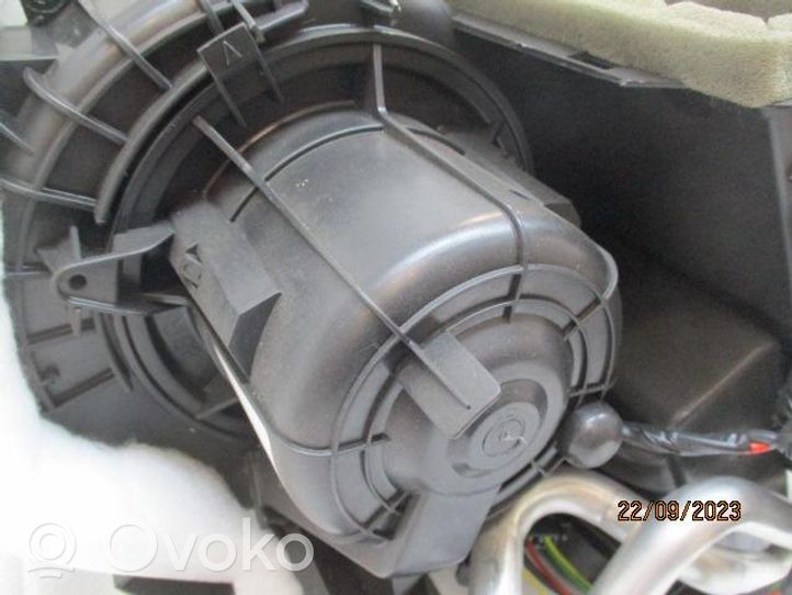 Citroen C4 III e-C4 Scatola climatizzatore riscaldamento abitacolo assemblata 9819656680