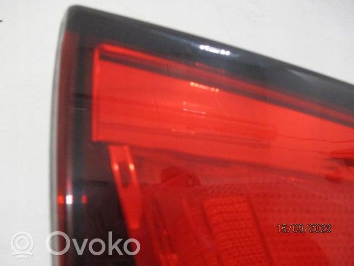 Citroen C3 Lampy tylnej klapy bagażnika 9685225580