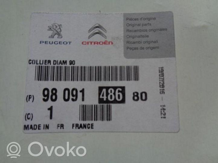 Citroen C4 II Picasso Tuyau sous vide 9809148680