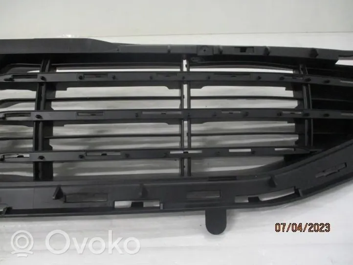 Peugeot 508 Maskownica / Grill / Atrapa górna chłodnicy 9807631077