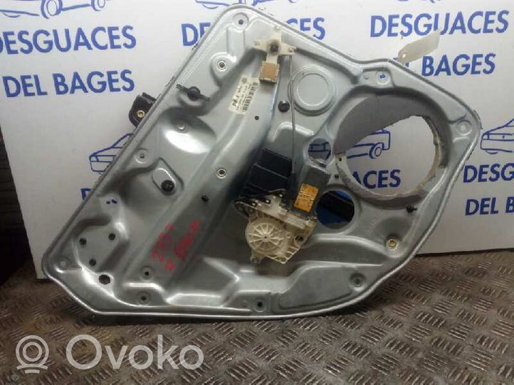 Volkswagen Bora Alzacristalli della portiera posteriore con motorino 1J5839755C