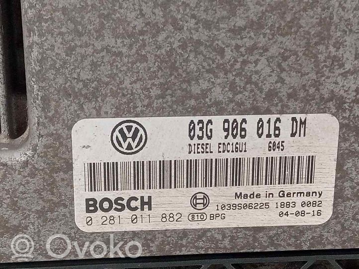 Volkswagen Caddy Moottorin ohjainlaite/moduuli 0281011882