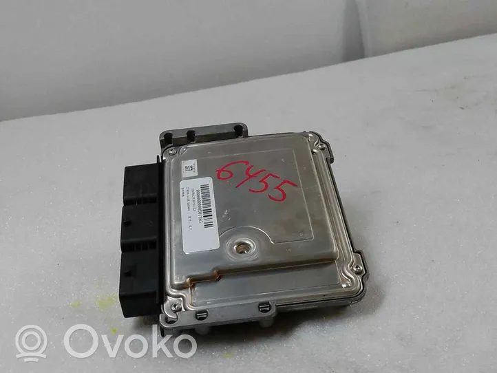 Citroen C4 II Sterownik / Moduł ECU 281019819