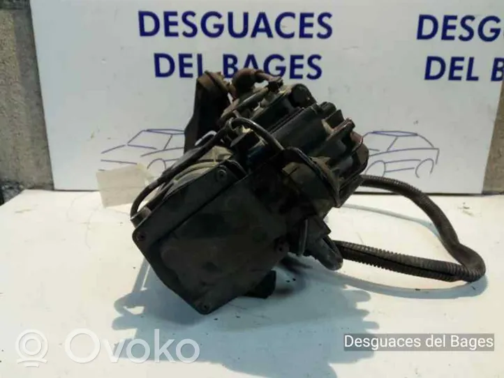 Audi A8 S8 D3 4E Compresseur à suspension pneumatique 4E0616005E