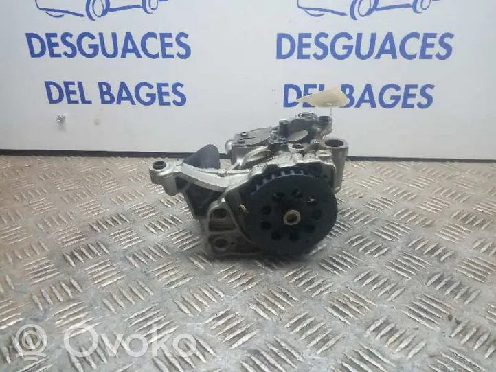 Audi A3 S3 8V Pompe à huile 04L145112