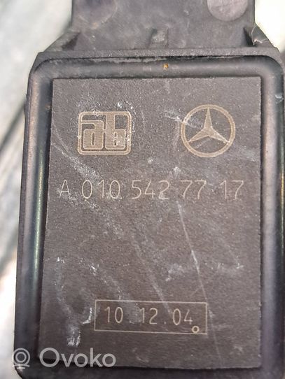 Mercedes-Benz CLS C219 Etuilmajousituksen korkeudensäätöanturi (käytetyt) A0105427717