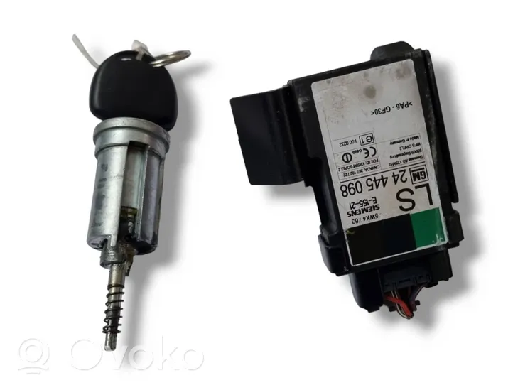 Opel Astra G Komputer / Sterownik ECU i komplet kluczy 12242030