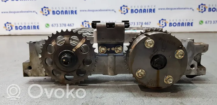 Toyota Auris E180 Wałek rozrządu 1350137030