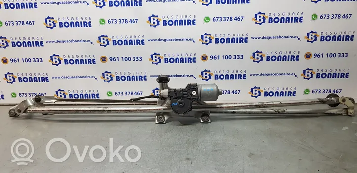 Opel Corsa E Wiper motor 13250416