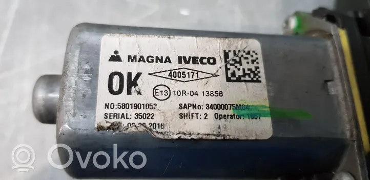 Iveco Daily 6th gen Manualny podnośnik szyby drzwi przednich 5801901052