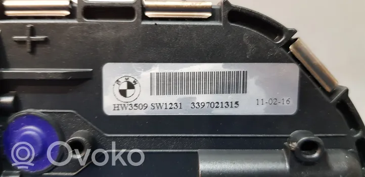 BMW X3 F25 Valytuvų varikliukas 3397021315