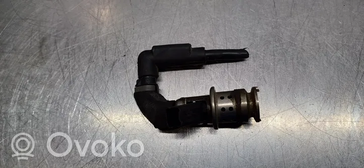 Opel Grandland X Fuel injector 9802763880