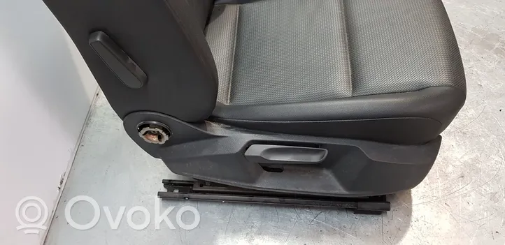 Volkswagen Caddy Front passenger seat 6R4881106AC