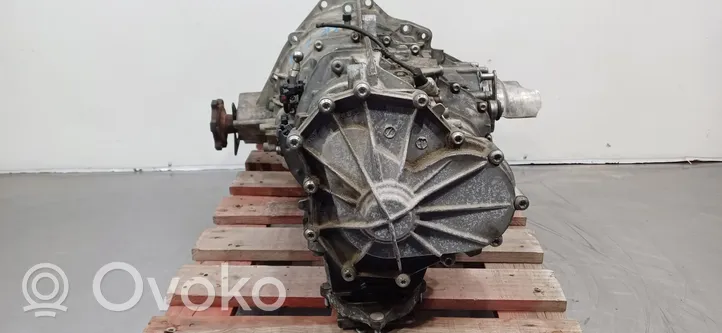 Audi A5 8T 8F Mechaninė 5 pavarų dėžė 0B1300027J