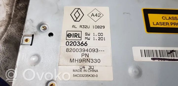 Renault Clio III Unité de contrôle son HiFi Audio 8200394093