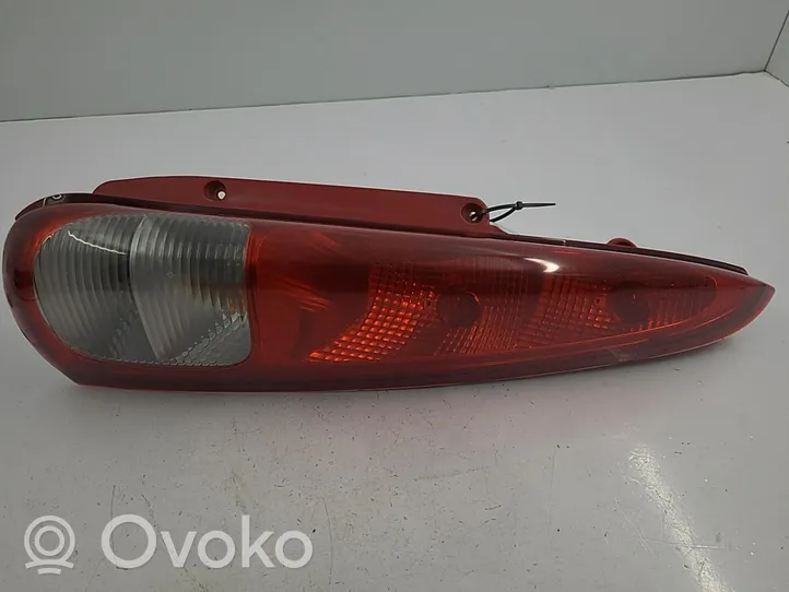 Chevrolet Rezzo Luci posteriori 96460014