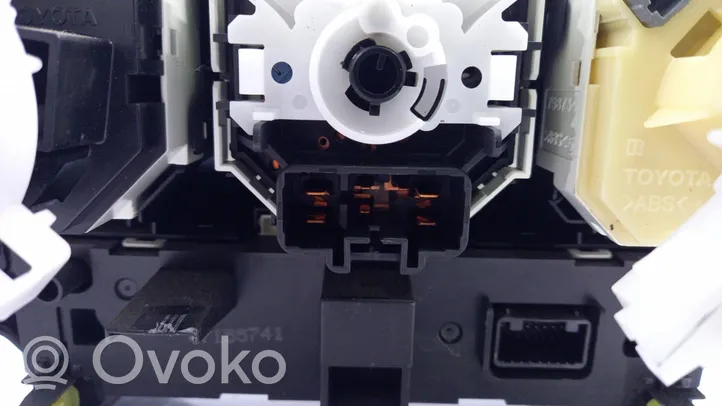 Toyota Verso-S Unidad de control climatización 5590052690