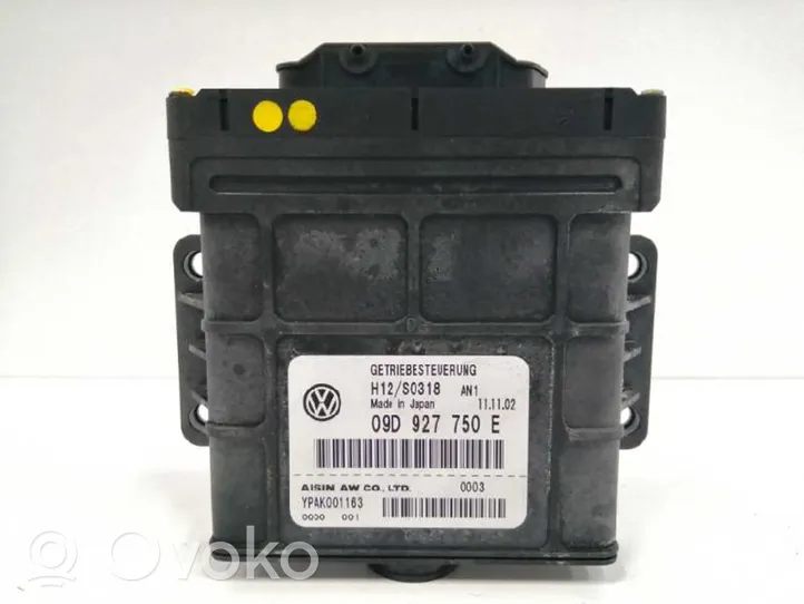 Volkswagen Touareg I Unidad de control/módulo de la caja de cambios 09D927750E