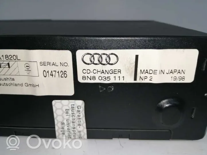 Audi TT Mk1 Radio/CD/DVD/GPS-pääyksikkö 8N8035111