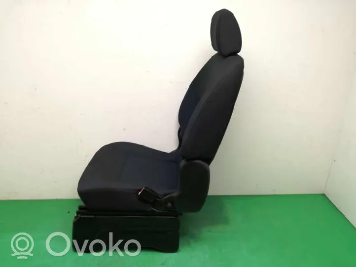 Nissan e-NV200 Fotel przedni pasażera 