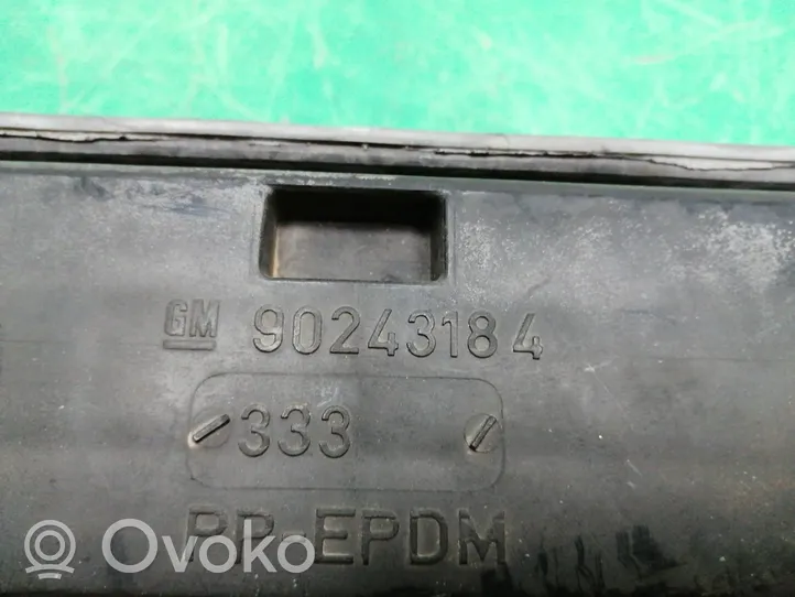 Opel Kadett E Priekšējais bamperis 90243184