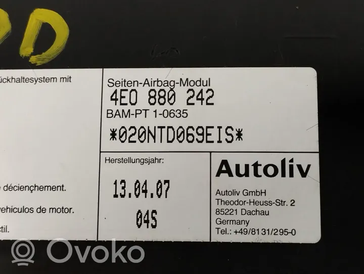 Audi A8 S8 D3 4E Sānu drošības spilvens 4E0880242