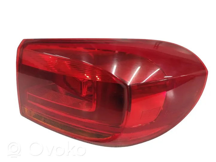 Volkswagen Tiguan Rear/tail lights 5N0945096Q