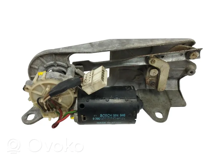 Citroen BX Front wiper linkage and motor 9390332300