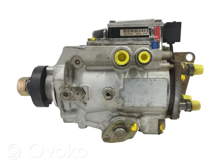 Opel Vectra B Pompe d'injection de carburant à haute pression 24413103