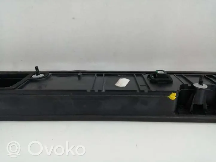 BMW 7 F01 F02 F03 F04 Listwa wykończeniowa drzwi przesuwanych 51137200035